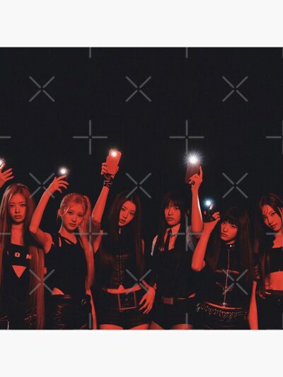 Alternative view of Hot Ive Secret Throw Pillow