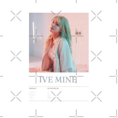 Alternative view of Ive Mine Liz Either Way Ver Tote Bag