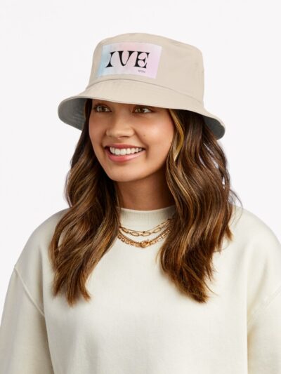 Alternative view of Ive Bucket Hat