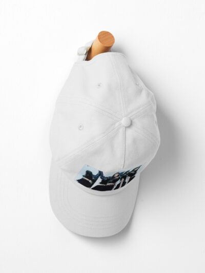 Alternative view of Ive Yujin Eleven Cap