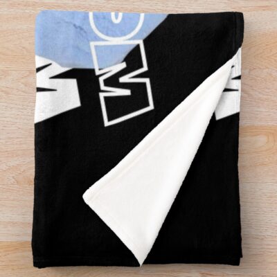 Alternative view of Wonyoung Throw Blanket