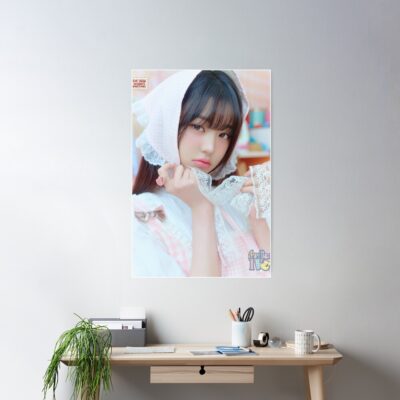 Alternative view of Jangwonyoung Ive Kpop Poster