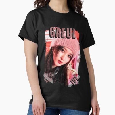 Alternative view of Ive Kpop Gaeul Group Girl Members Retro Scrapbook Kpop Collage Design T-shirt
