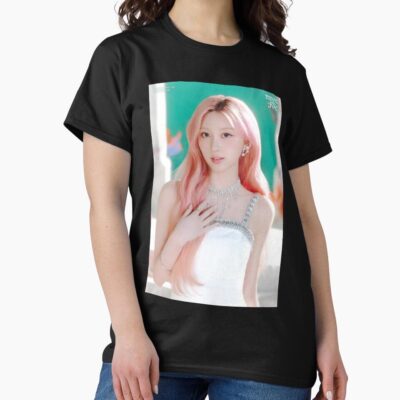 Alternative view of Gaeul Ive Kpop T-shirt