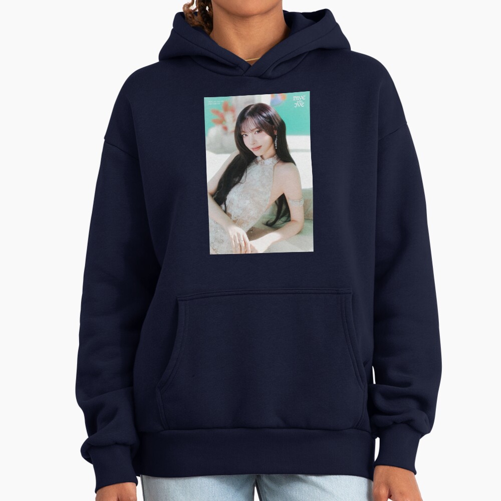 Liz Ive Kpop Special Hoodie - Image 5