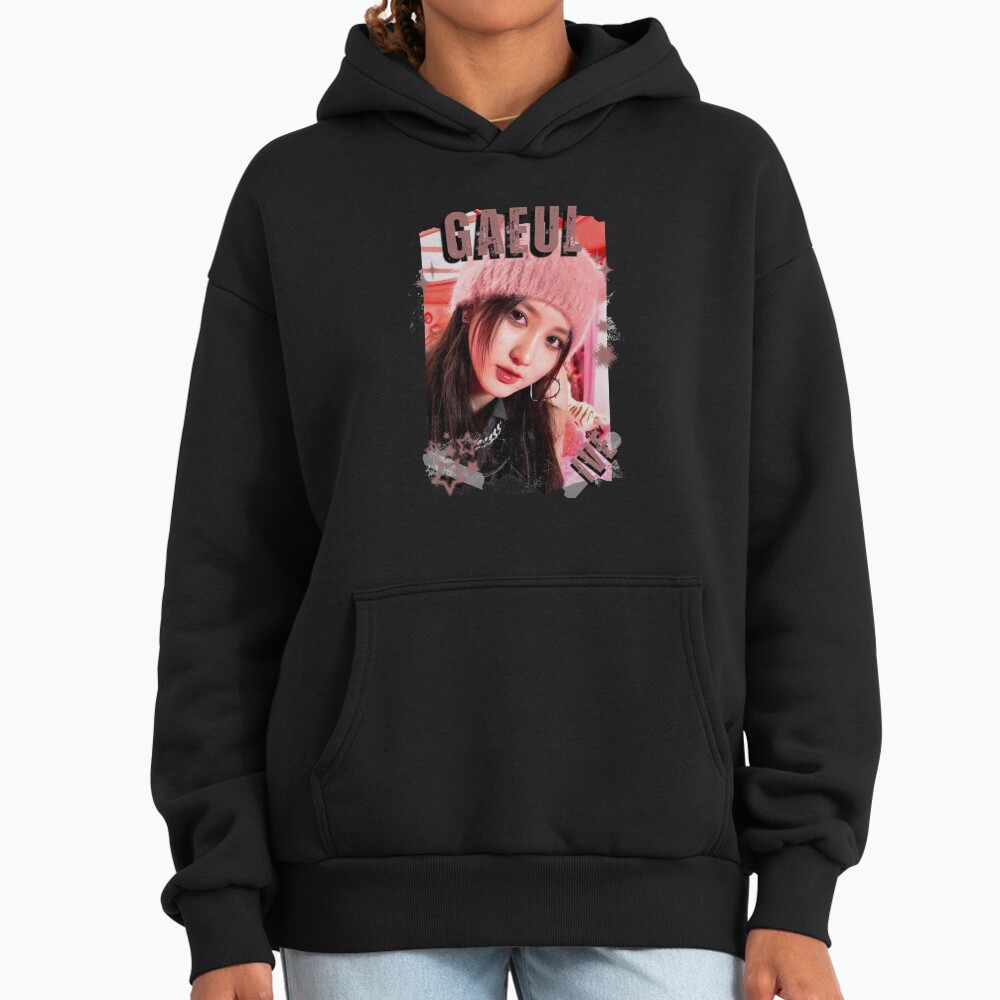 Ive Kpop Gaeul Group Girl Members Retro Scrapbook Kpop Collage Design Hoodie - Image 2