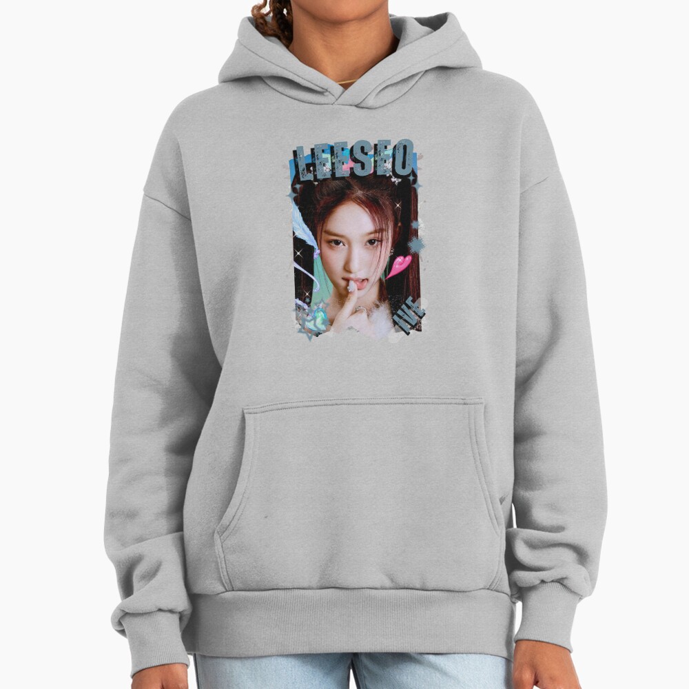 Ive Kpop Leeseo Group Girl Members Retro Scrapbook Kpop Collage Design Hoodie - Image 5