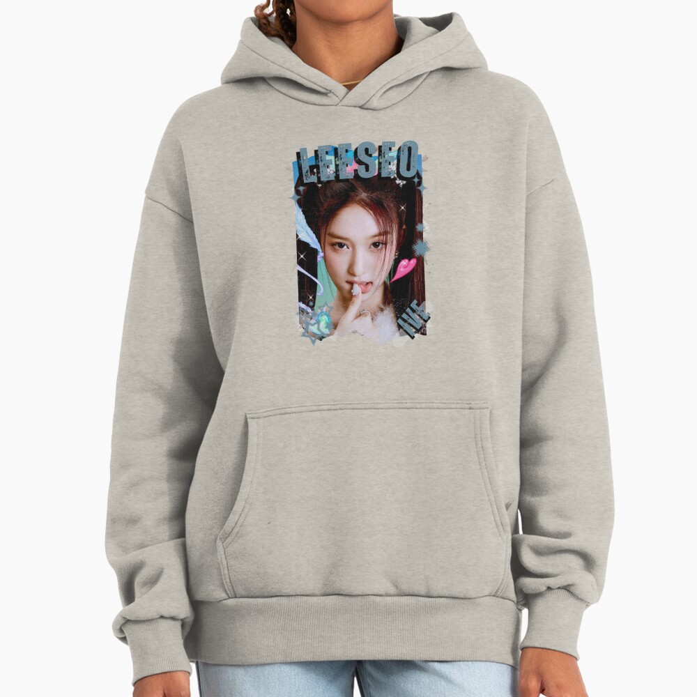 Ive Kpop Leeseo Group Girl Members Retro Scrapbook Kpop Collage Design Hoodie - Image 4