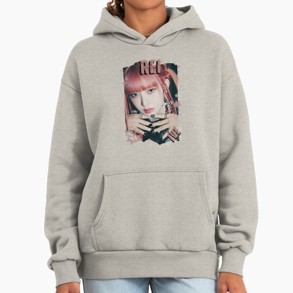 Ive Kpop Rei Group Girl Members Retro Scrapbook Kpop Collage Design Hoodie - Image 3