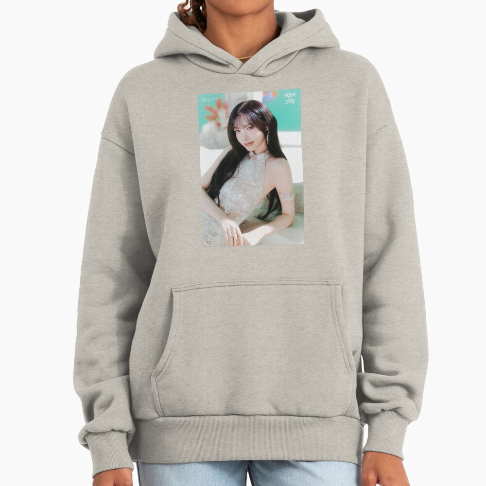 Liz Ive Kpop Special Hoodie - Image 3